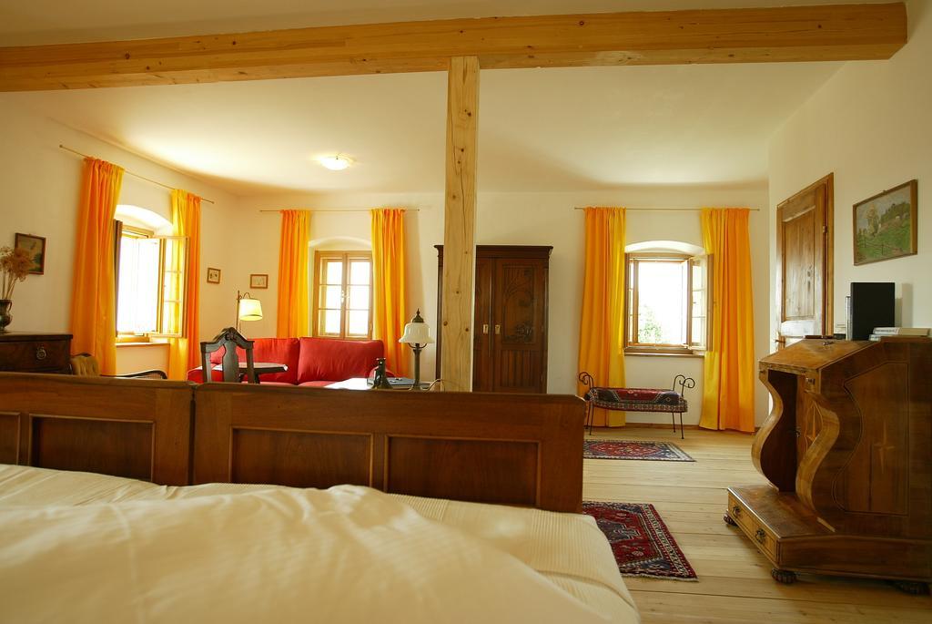 Schloss Kapfenstein Room photo